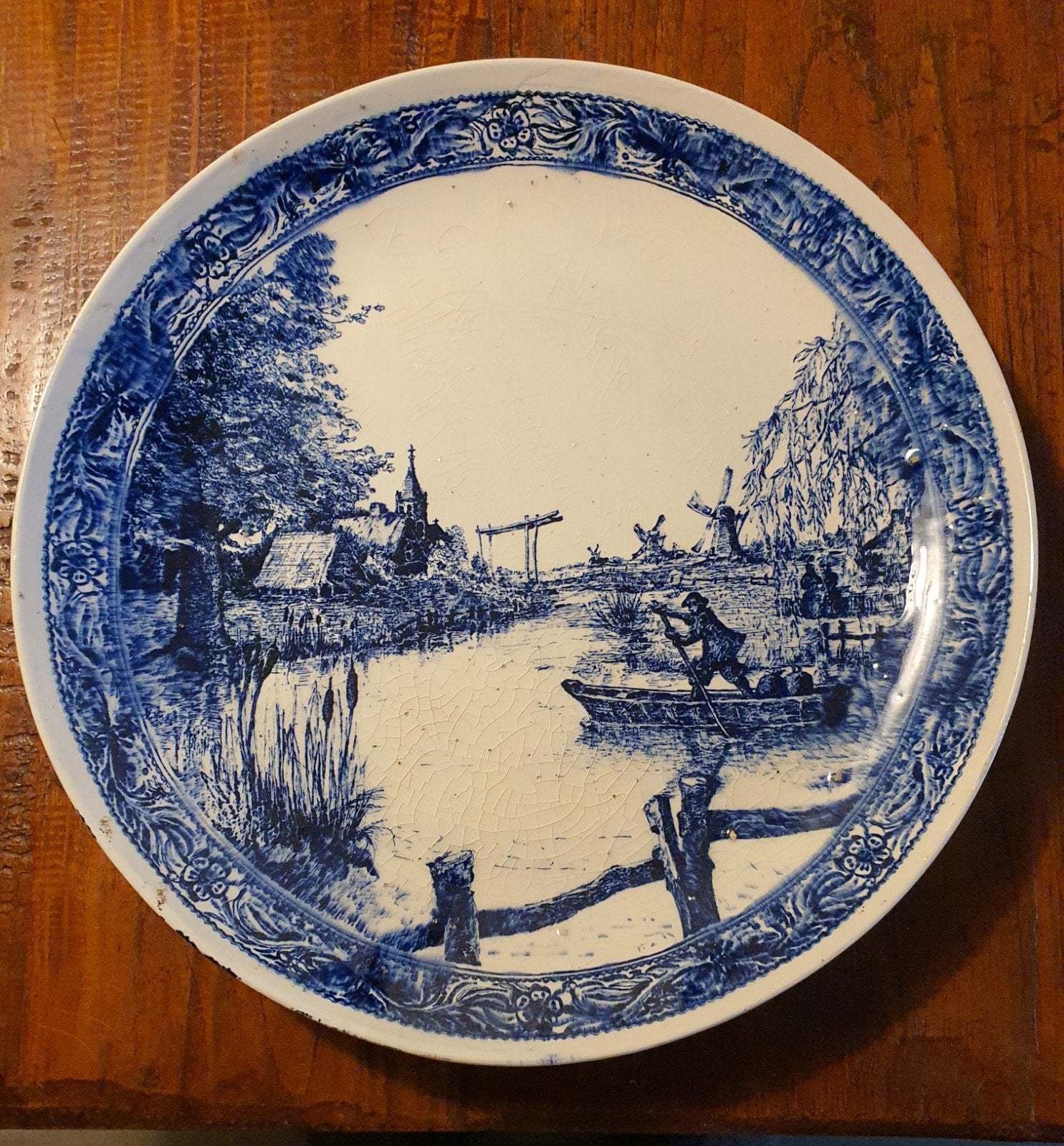 Delfts blauw bord. Diameter 38 cm., Antiek en Kunst, Antiek | Wandborden en Tegels, Ophalen of Verzenden