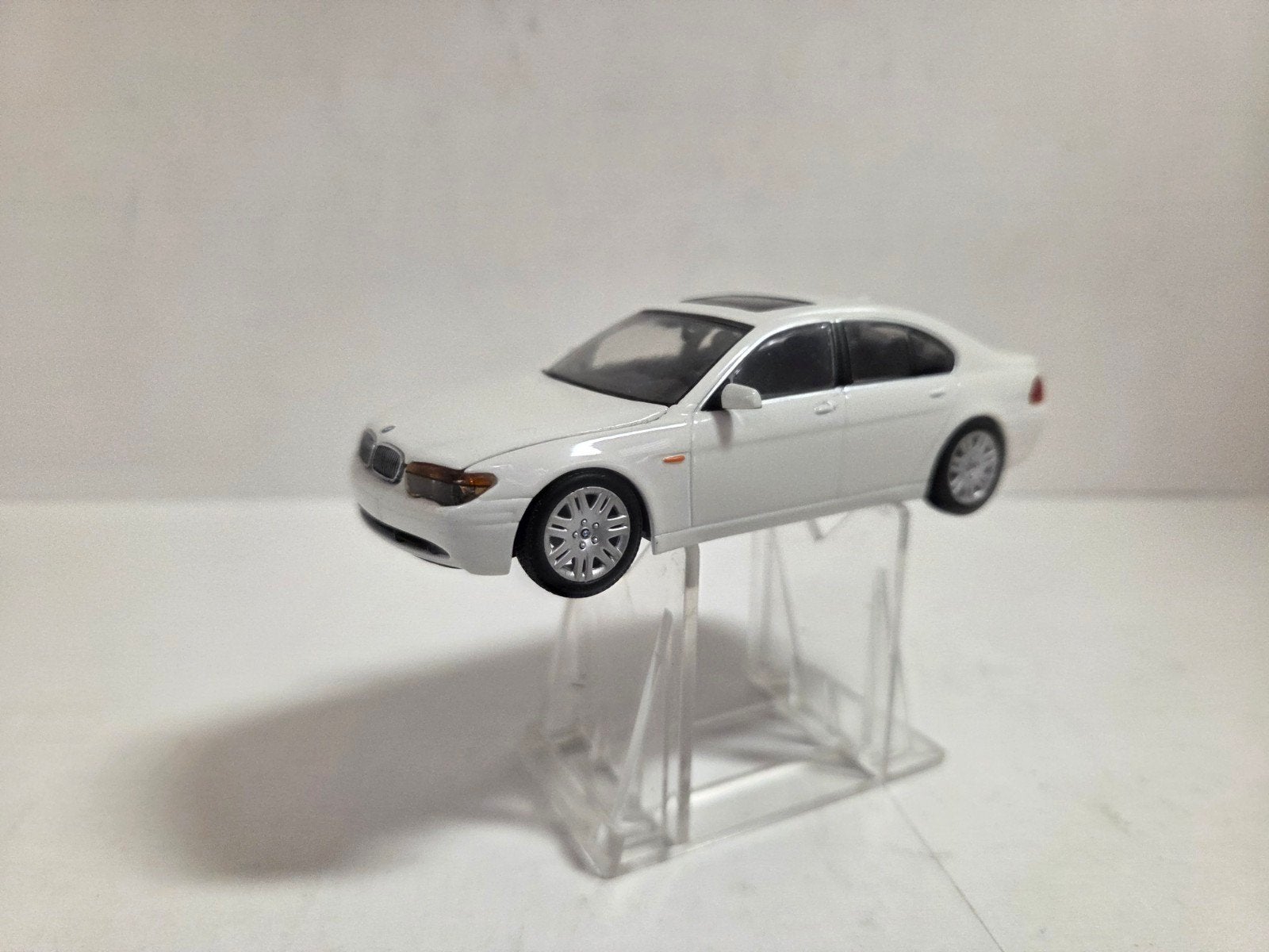 Minichamps BMW 7 serie 1:43, Hobby en Vrije tijd, Modelauto's | 1:43, Auto, ., Ophalen of Verzenden, Zo goed als nieuw