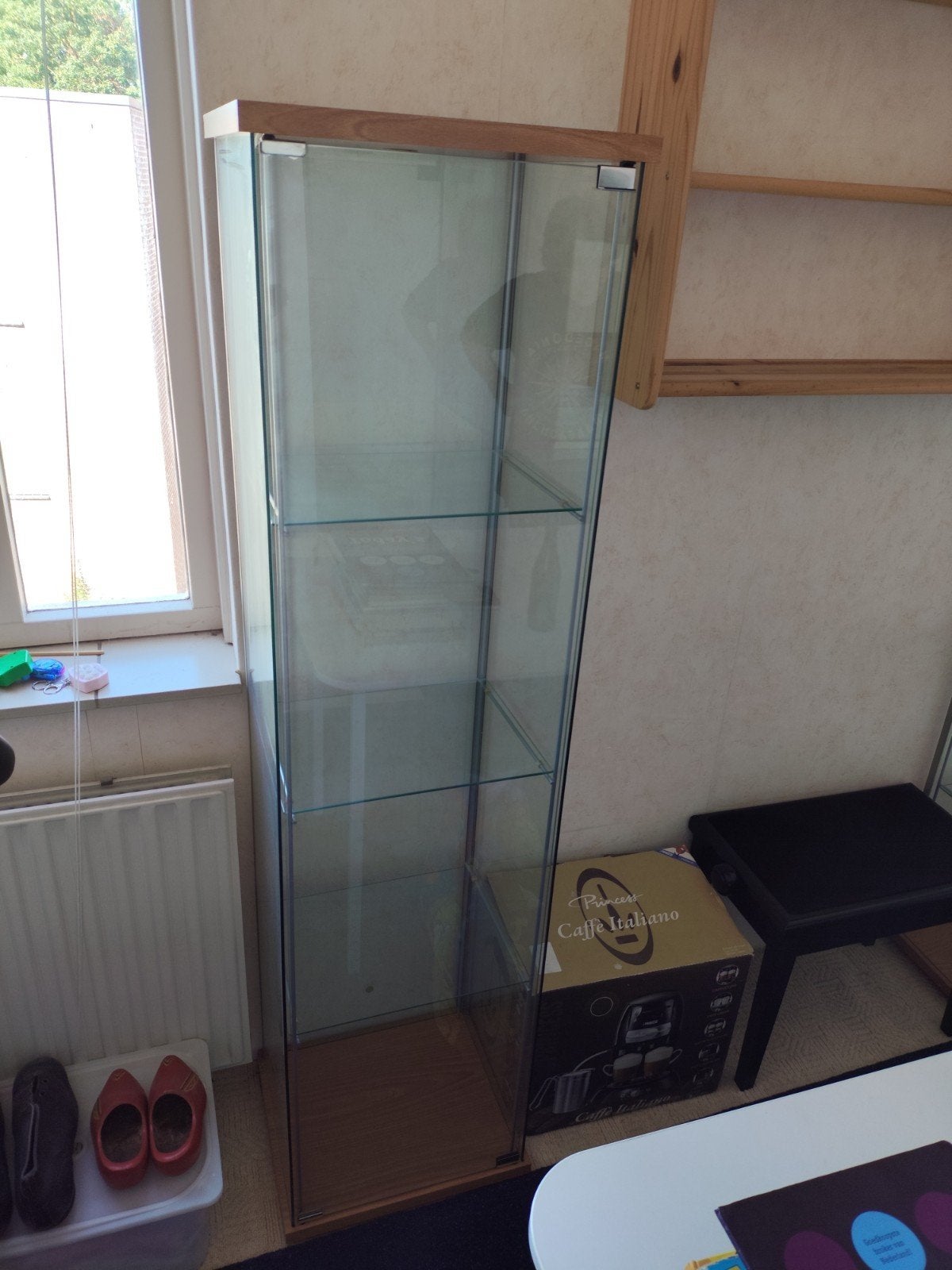 2 glazen vitrinekasten met houten accenten 43x37x163, Ophalen, Met plank(en), Minder dan 50 cm, Gebruikt