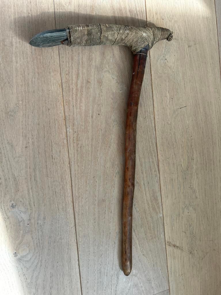 Antieke Stenen Bijl uit Wamena, Papua, Antiek en Kunst, Ophalen of Verzenden