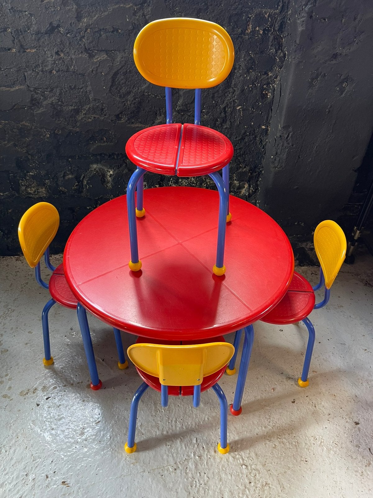 Vintage Ikea set tafel stoeltjes Memphis Puzzle hagberg, Ophalen, Gebruikt