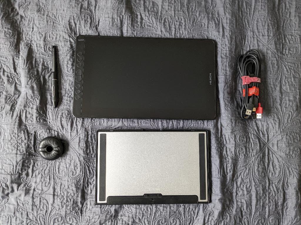 Huion Kamvas 13 | Met standaard, Huion, Multi-touch, Ophalen of Verzenden, Zo goed als nieuw