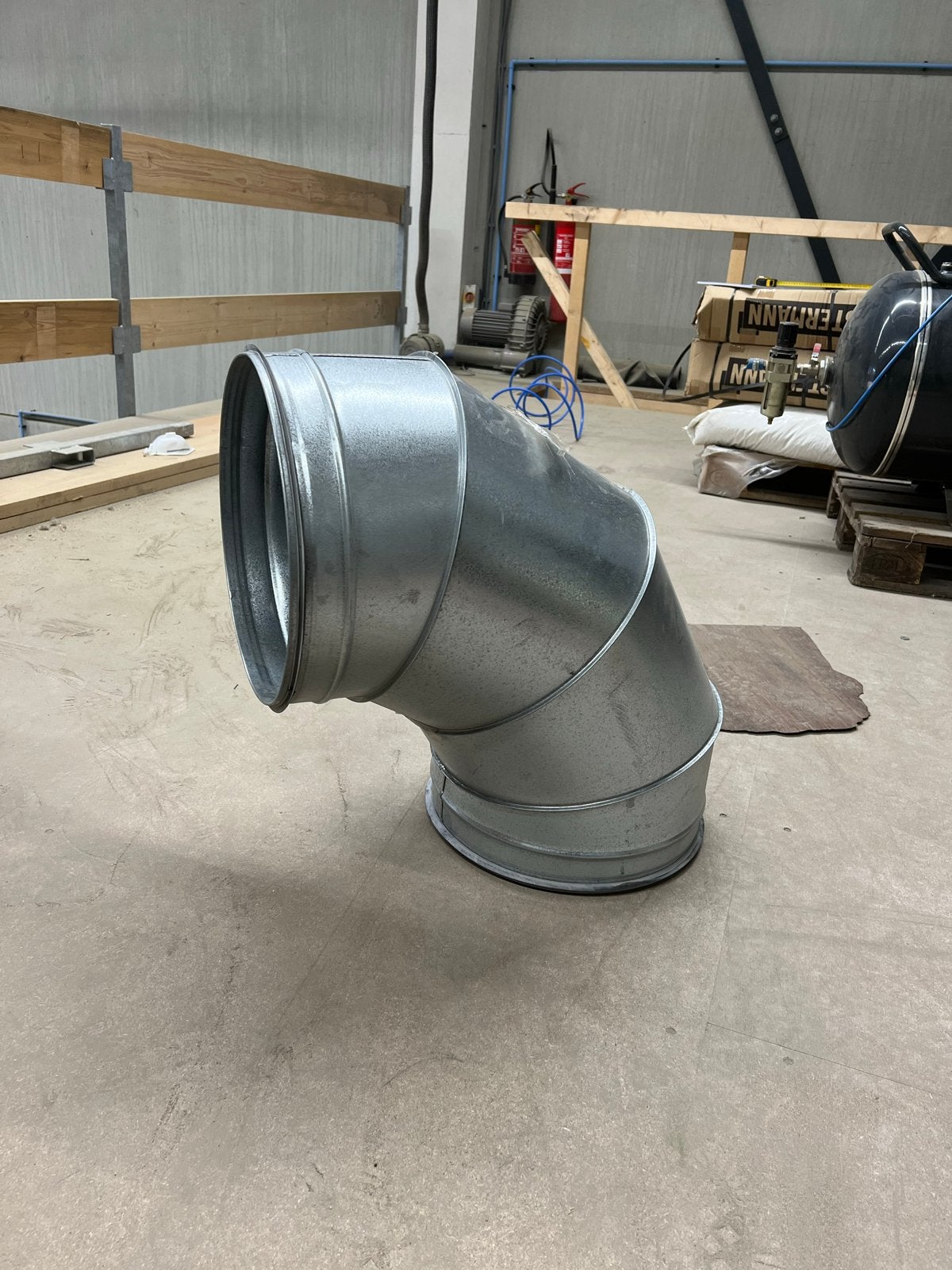 Metalen bocht voor ventilatie of afzuiging, Ophalen of Verzenden, Gebruikt