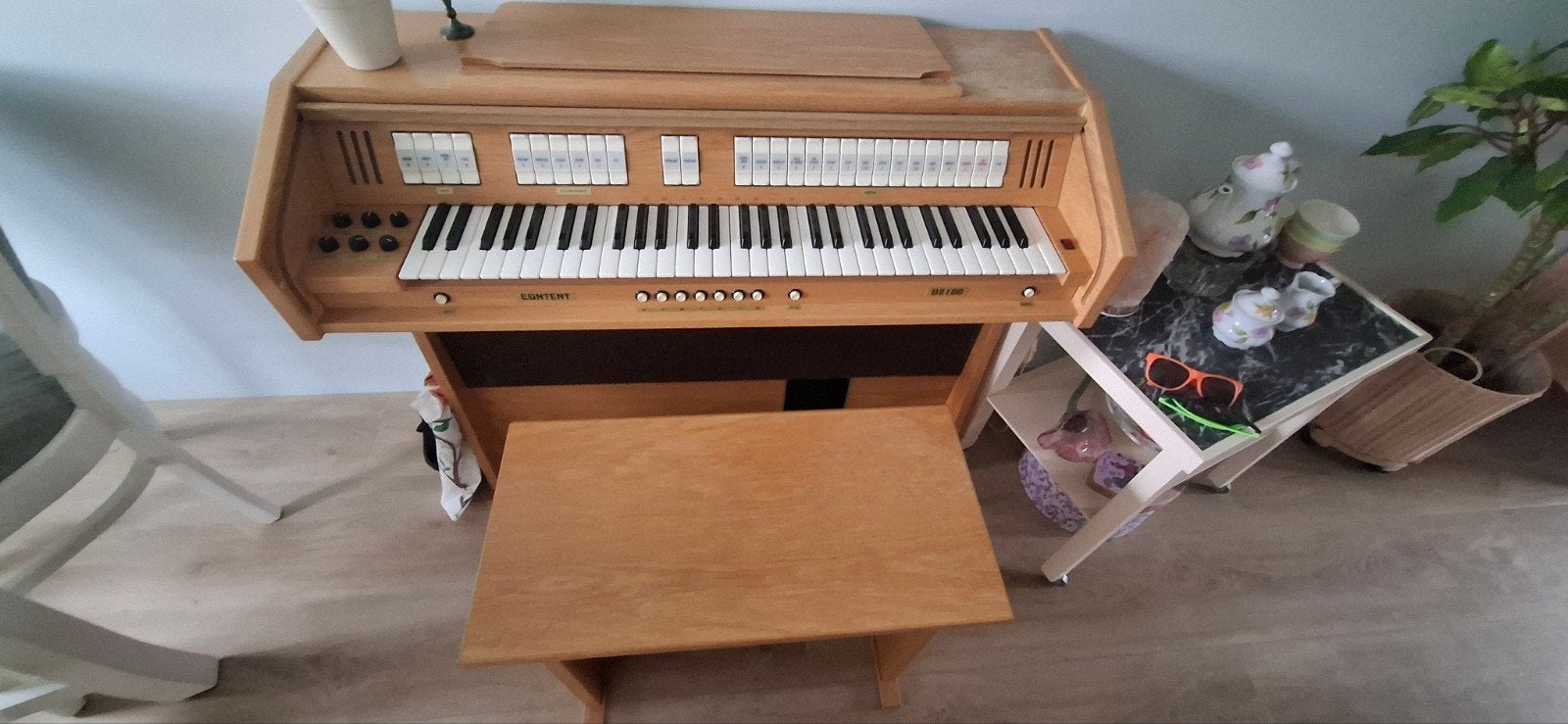 Content d2100 orgeltje, Muziek en Instrumenten, Orgels, Ophalen, Gebruikt, 1 klavier, Orgel