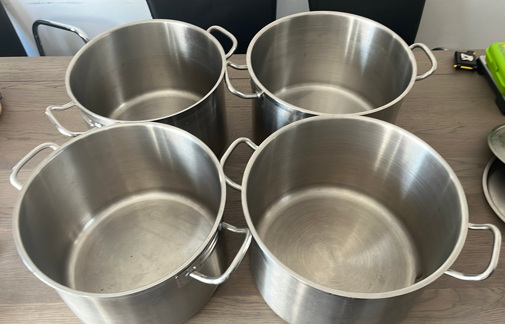4x Grote pannen met deksels, Ophalen of Verzenden, Zo goed als nieuw, Rvs, Pannenset