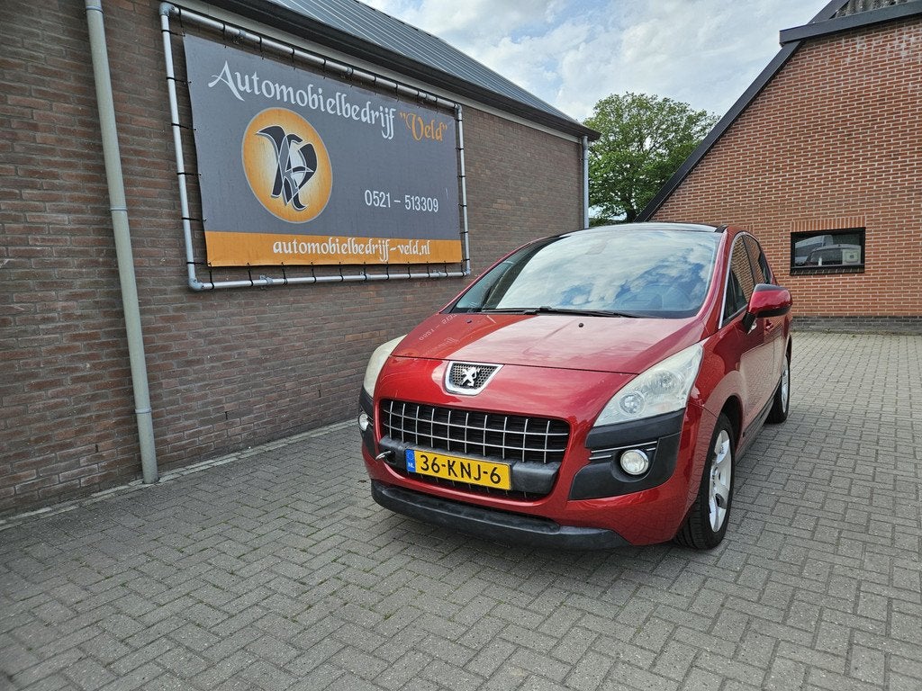 Peugeot 3008 1.6 VTi Première (koppakking defect), Voorwielaandrijving, Stof, Gebruikt, Zwart