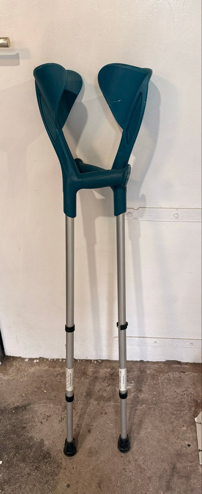 Walking sticks, Ophalen