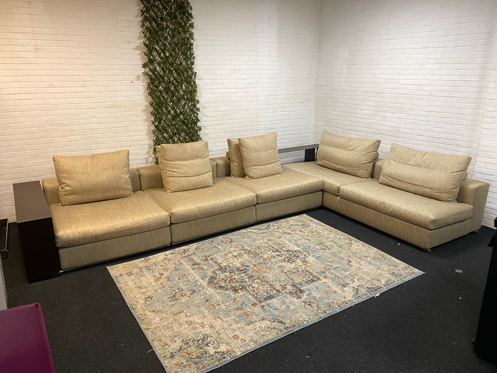 Flexform Groundpiece nieuwprijs ruim €30.000, Ophalen of Verzenden, Zo goed als nieuw, Vierpersoons of meer, Stof