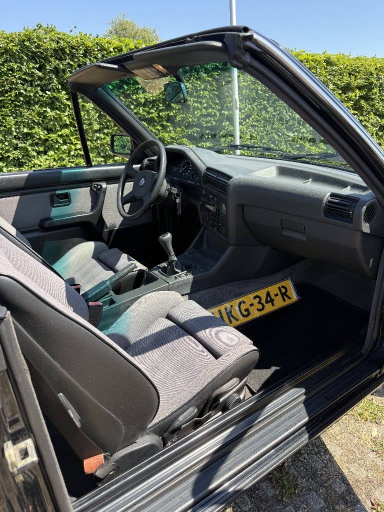 BMW 3-Serie Cabriolet 320i E30, foto 4