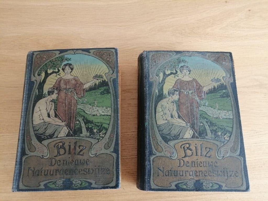 2 oude natuurgeneeswijze boeken, Ophalen of Verzenden