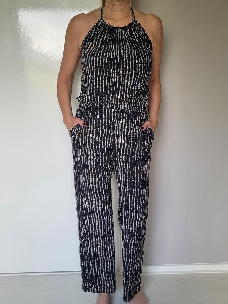 Studio Anneloes Cinderella halter jumpsuit L Travelstof, Kleding | Dames, Jumpsuits, Studio Anneloes, Zwart, Maat 42/44 (L), Ophalen of Verzenden