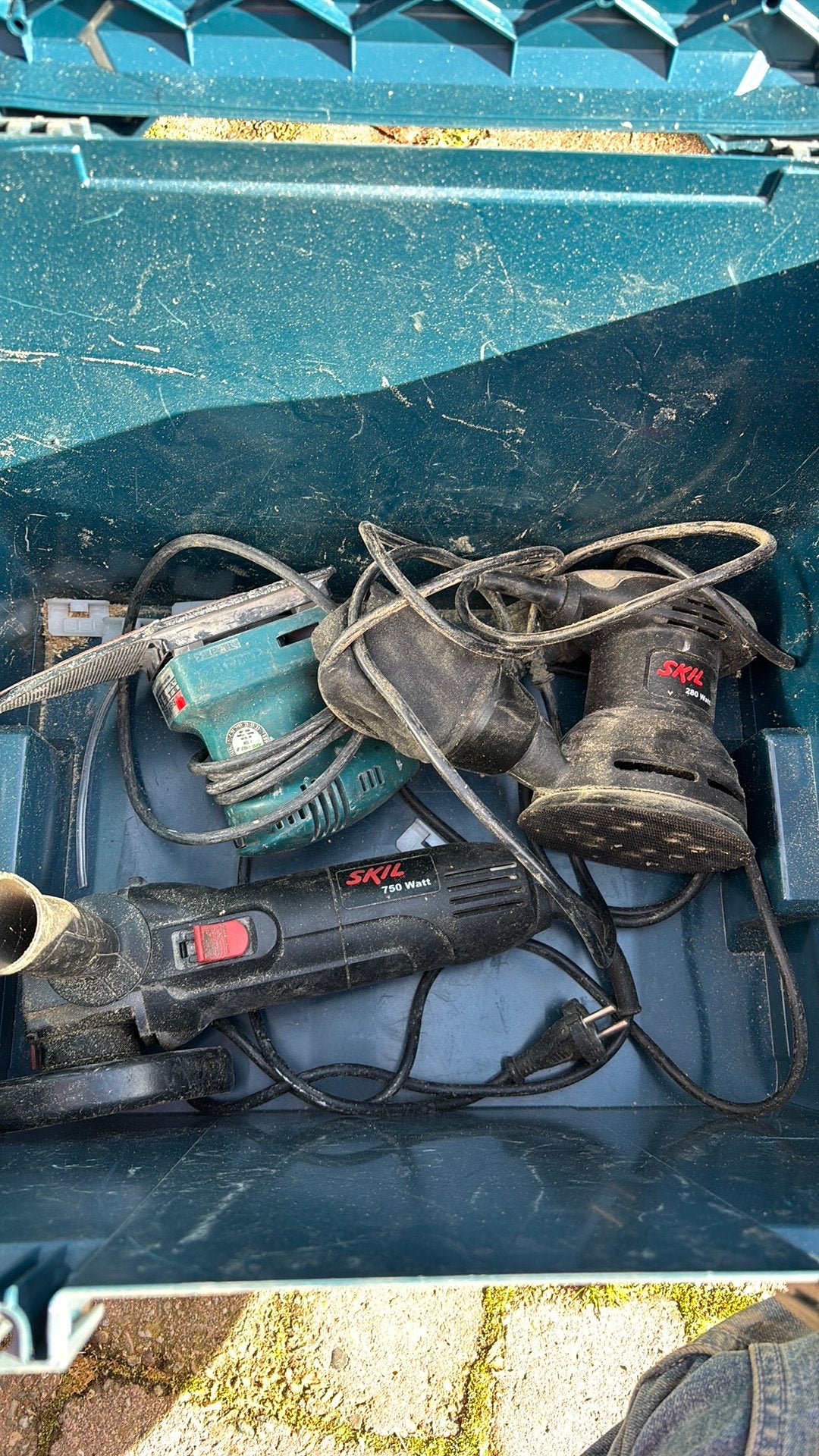 Bosch koffer. Inclusief wat er in zit, Ophalen of Verzenden, Zo goed als nieuw, Minder dan 600 watt, Vlakschuurmachine