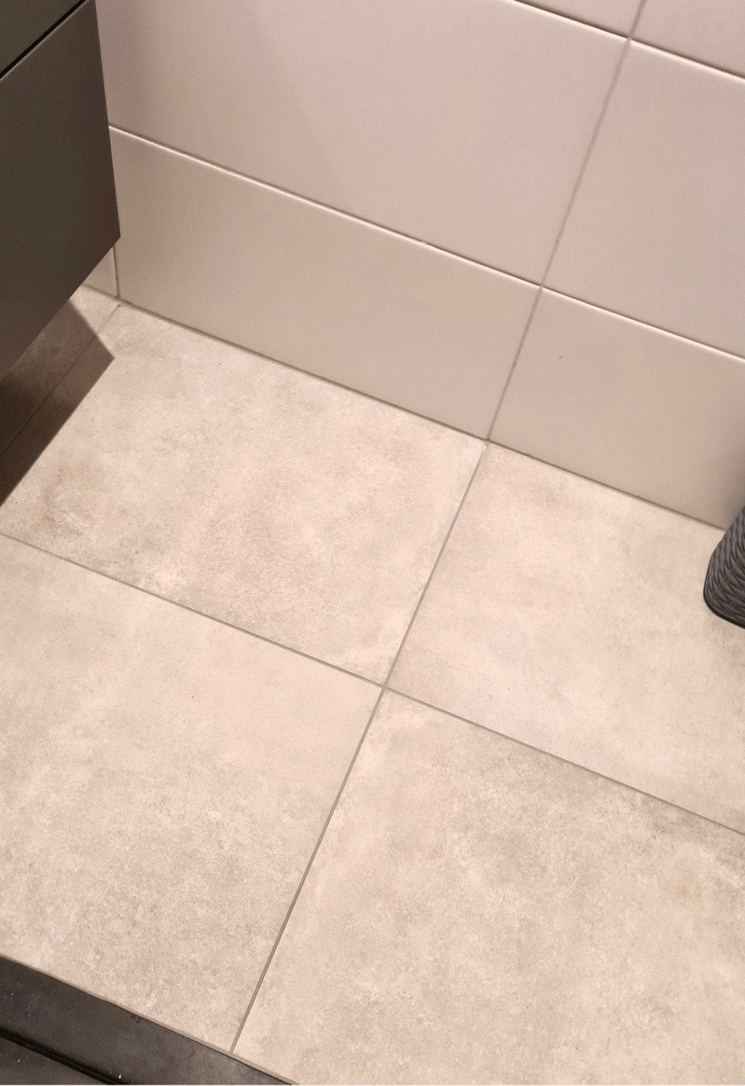 Restpartij A+ Italiaanse tegels 60x60 lichtgrijs, Doe-het-zelf en Verbouw, Ophalen, 60 cm of meer, Nieuw, Minder dan 5 m²