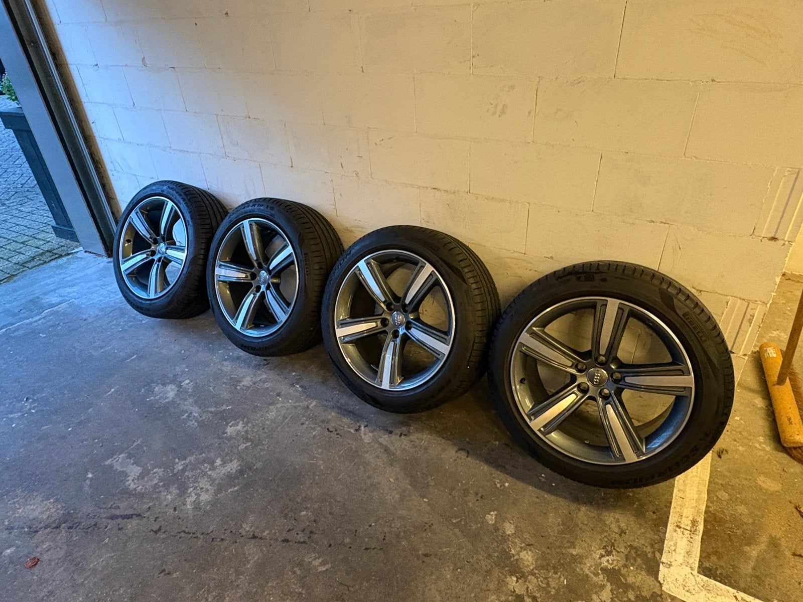 Originele Audi BBS Velgen 19 inch Q3, Tiguan Pirelli Scorpio, 19 inch, Gebruikt, 255 mm, Banden en Velgen
