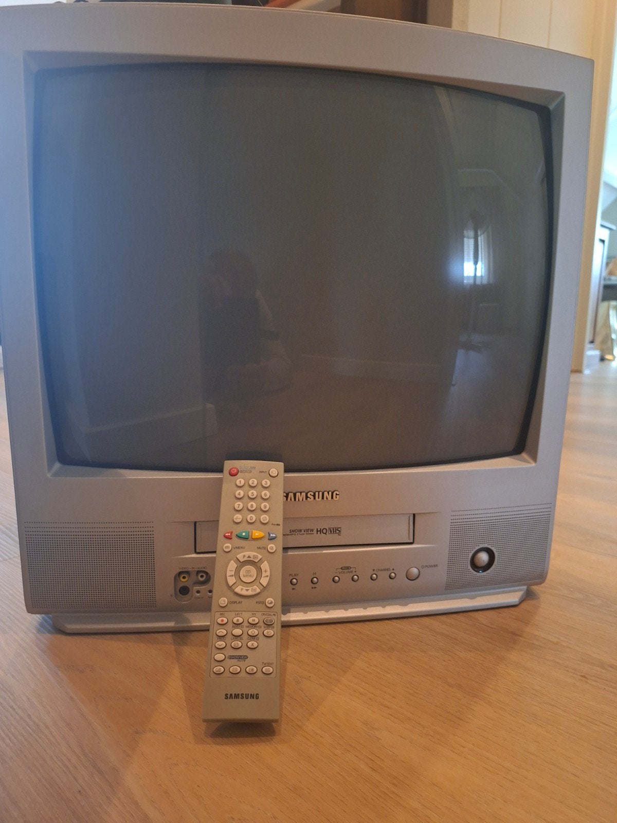 Samsung TV/Videorecorder met afstandsbediening, Ophalen of Verzenden