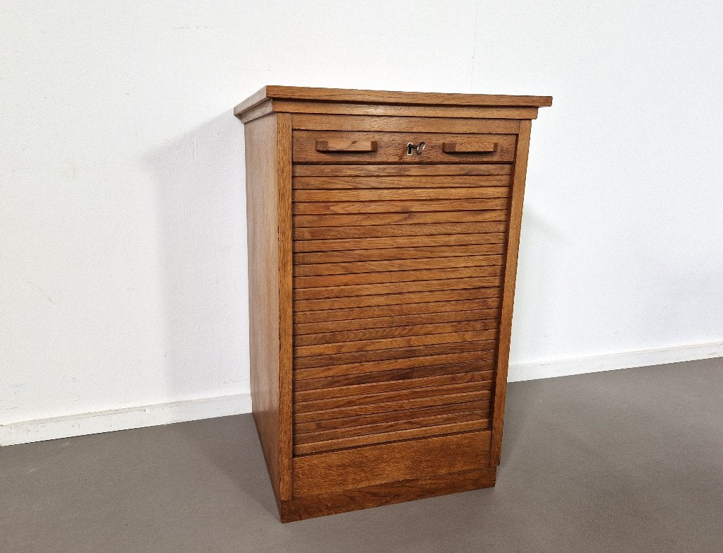 Vintage eikenhouten Roldeurkast | Jaren 40, Huis en Inrichting, Kasten | Roldeurkasten en Archiefkasten, Ophalen, Gebruikt, -
