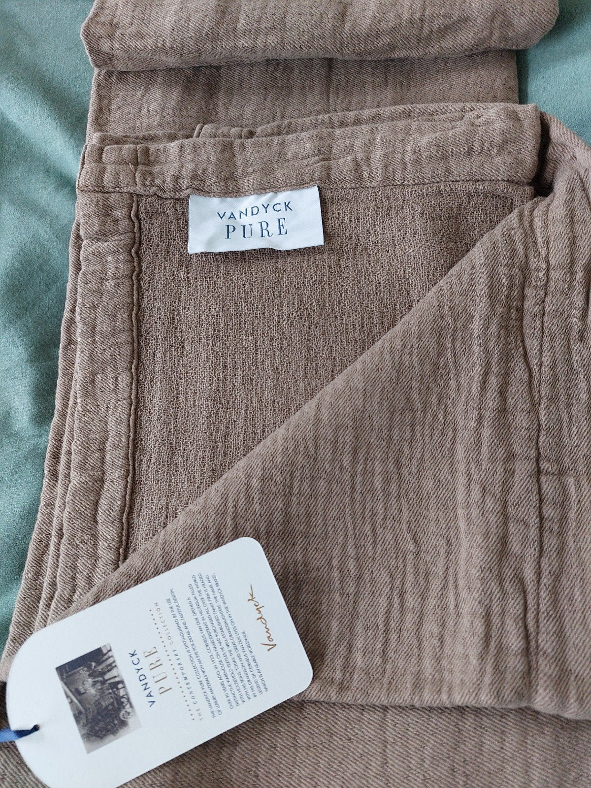 NIEUW Vandyck PURE 68 sprei 160x250 cm Taupe 100% katoen, Huis en Inrichting, Slaapkamer | Beddengoed, Ophalen, Bruin, Overige maten