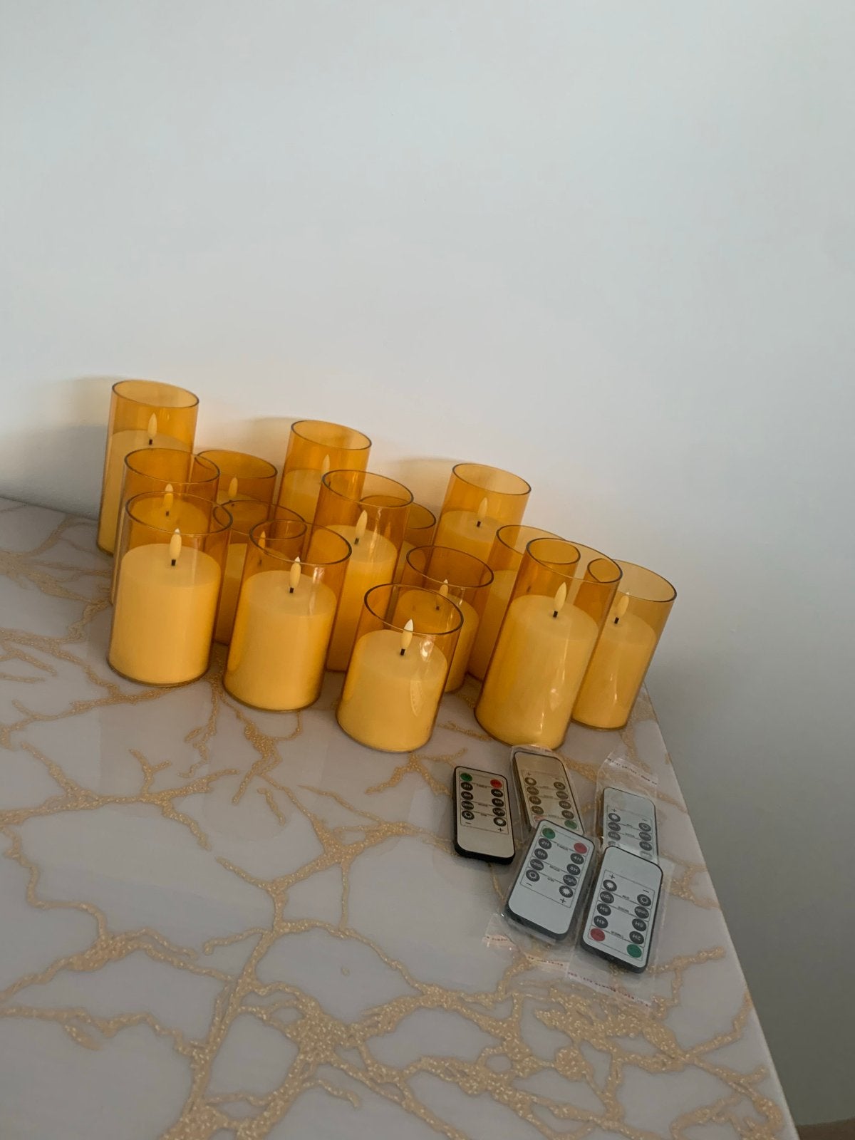 Set van 15LED kaarsen met afstandsbediening, Kunststof, Geel, Ophalen of Verzenden, Zo goed als nieuw