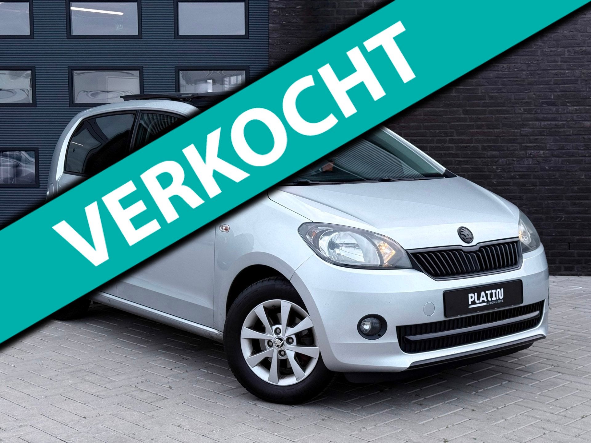 Skoda Citigo 1.0 Greentech Elegance |Pano|Cruise|PDC|BT, Voorwielaandrijving, Euro 5, Stof, Gebruikt