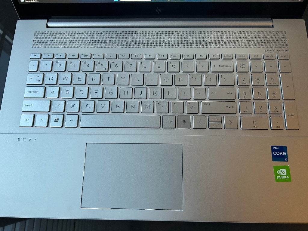 Bijna nieuwe HP Envy 17,3 inch laptop, Computers en Software, Windows Laptops, Hp, 2 tot 3 Ghz, Zo goed als nieuw, SSD