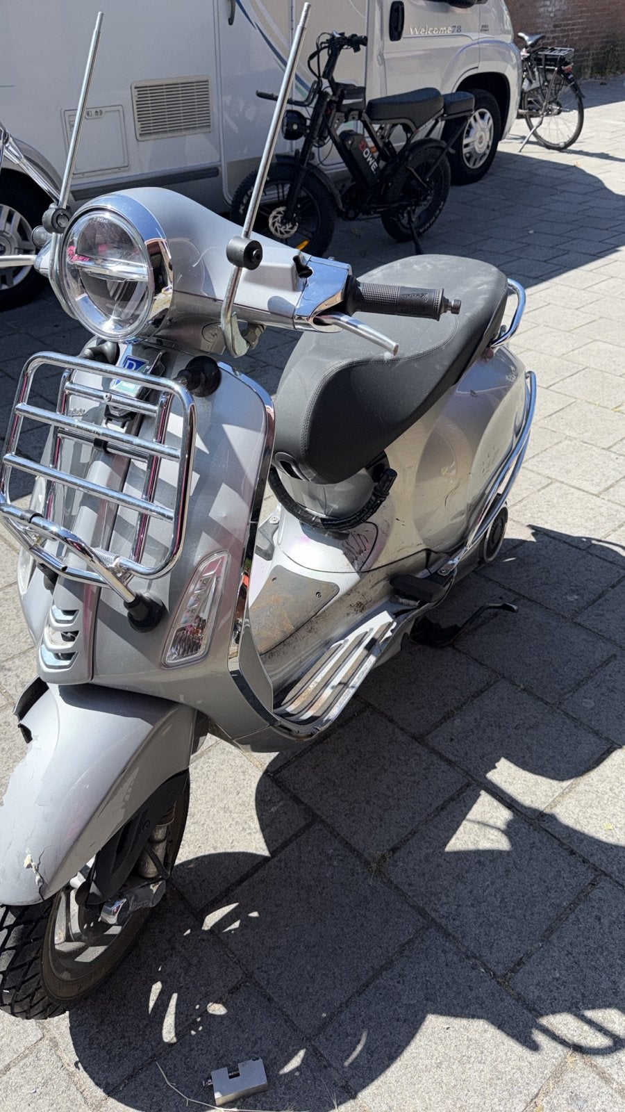 Schade Vespa electrica - 7.000km, Ophalen of Verzenden, Gebruikt, Overige modellen
