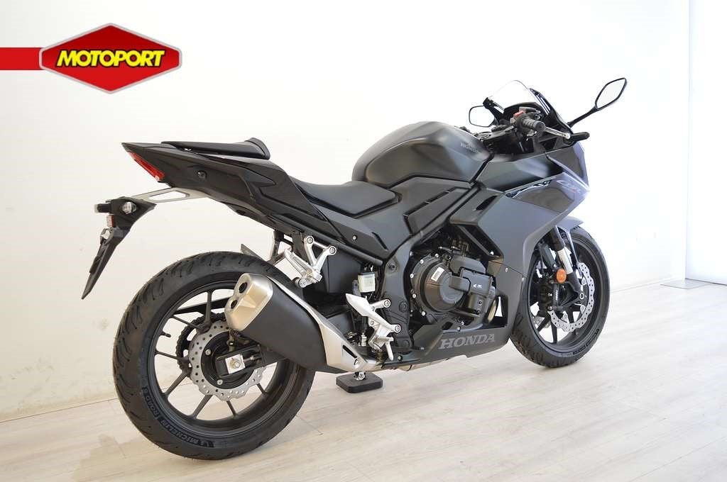 Honda CBR 500 R ECT (bj 2026), Motoren, Motoren | Honda, Wijngaardveld 1
9300  AALST, BE, Bedrijf, Super Sport, Mc.benelux@honda-eu.com