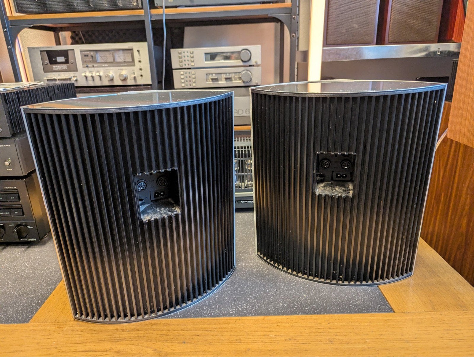 Bang & Olufsen BeoLab 4000 actieve luidsprekers, Gebruikt, Ophalen of Verzenden, 60 tot 120 watt, Bang & Olufsen