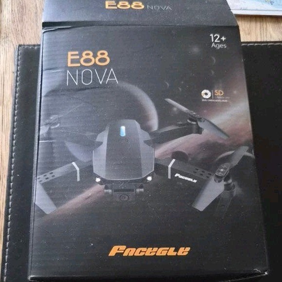 Facegle E88 Nova Drone - Compacte Opvouwbare Quadcopter, Verzenden, Zo goed als nieuw, Minder dan 15 minuten