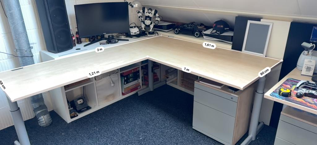 Hoek bureau merk Steelcase, Ophalen, Gebruikt