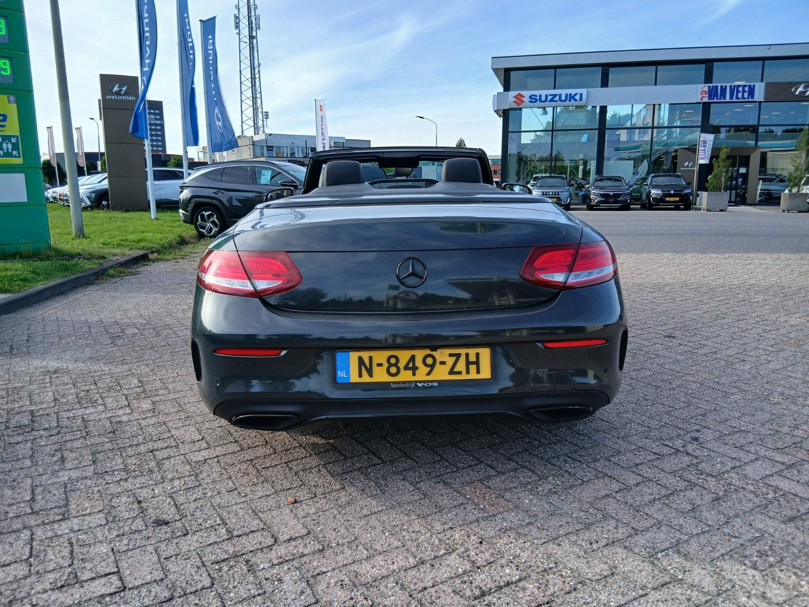Foto 15 van Mercedes-Benz C-Klasse C300 245pk 9G-TRONIC 2017 129000km