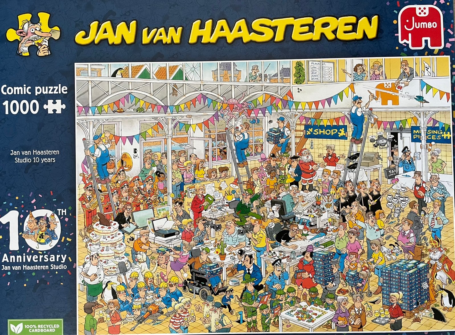 Jan van haasteren ‘10 jaar studio’ puzzel 1000 stukjes, Hobby en Vrije tijd, Denksport en Puzzels, Ophalen, 500 t/m 1500 stukjes
