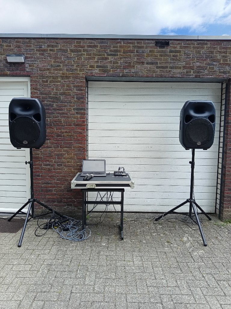 geluid huren - geluidset - DJ-set te huur / huren EUR50, Ophalen of Verzenden, Zo goed als nieuw, Verjaardag