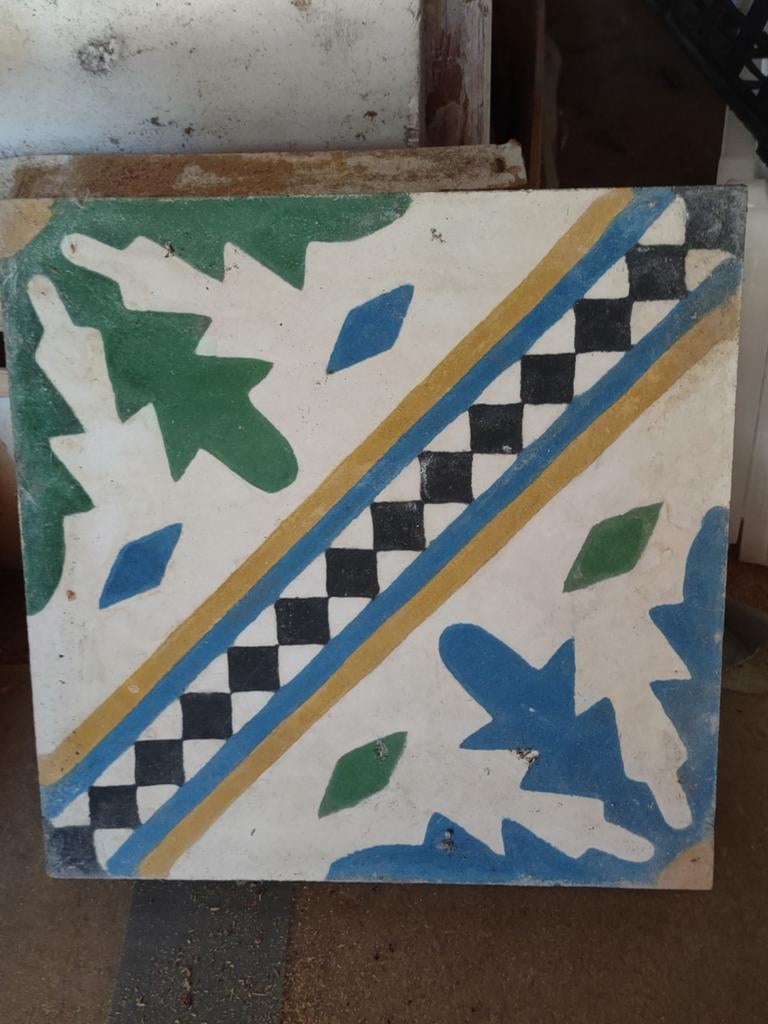 Restpartij 16 Portugese Vloertegels - Decoratief, Doe-het-zelf en Verbouw, Tegels, Ophalen, Keramiek, Nieuw, 20 tot 40 cm