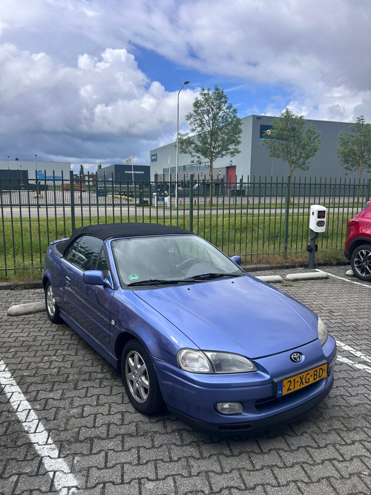 Toyota Paseo Cabrio | AIRCO | CARPLAY  [lees beschrijving!], Auto's, Voorwielaandrijving, 31 €/maand, 4 cilinders, Cabriolet