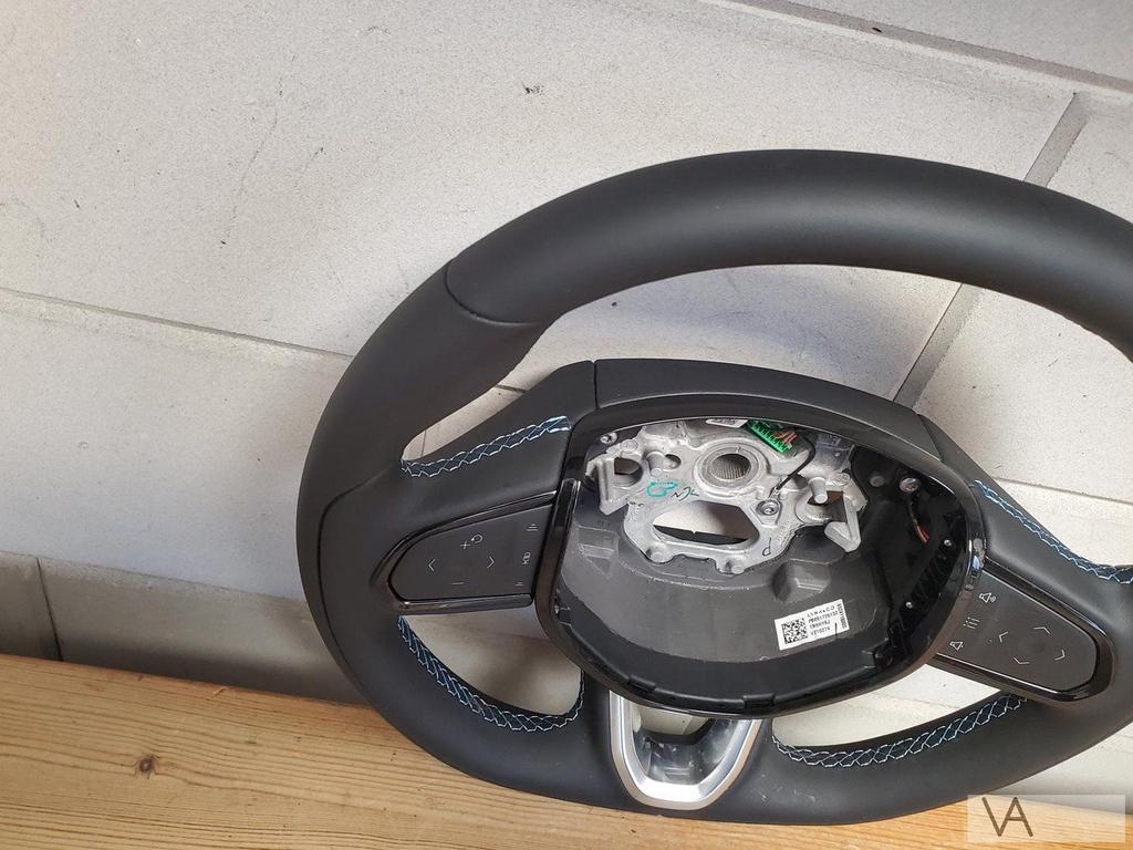 Lynk & Co 01 2020 - 2024 stuur met knoppen als nieuw €200, Gebruikt, -, Overige automerken, -