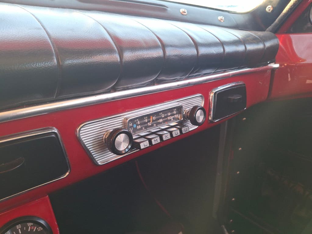 Volvo Amazon 121 Rood met wit dak, foto 7
