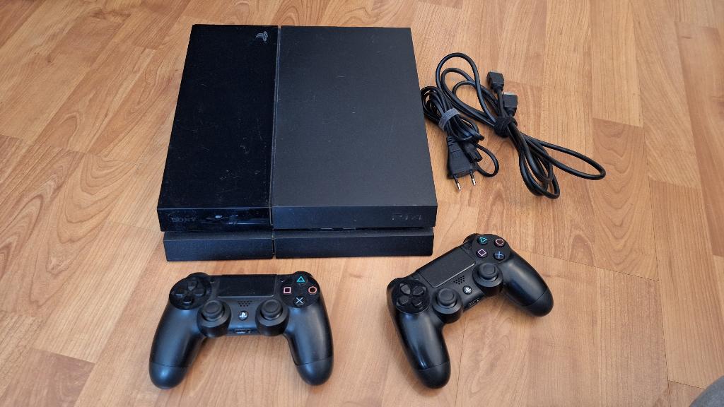 Sony Playstation 4 - original 500GB - met 2 controllers, Met 2 controllers, Ophalen of Verzenden, Original, Met harde schijf