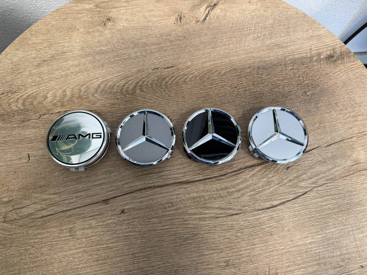 Nieuwe Mercedes Benz Naafkapjes Naafdoppen Wielkappen 75mm, Ophalen of Verzenden