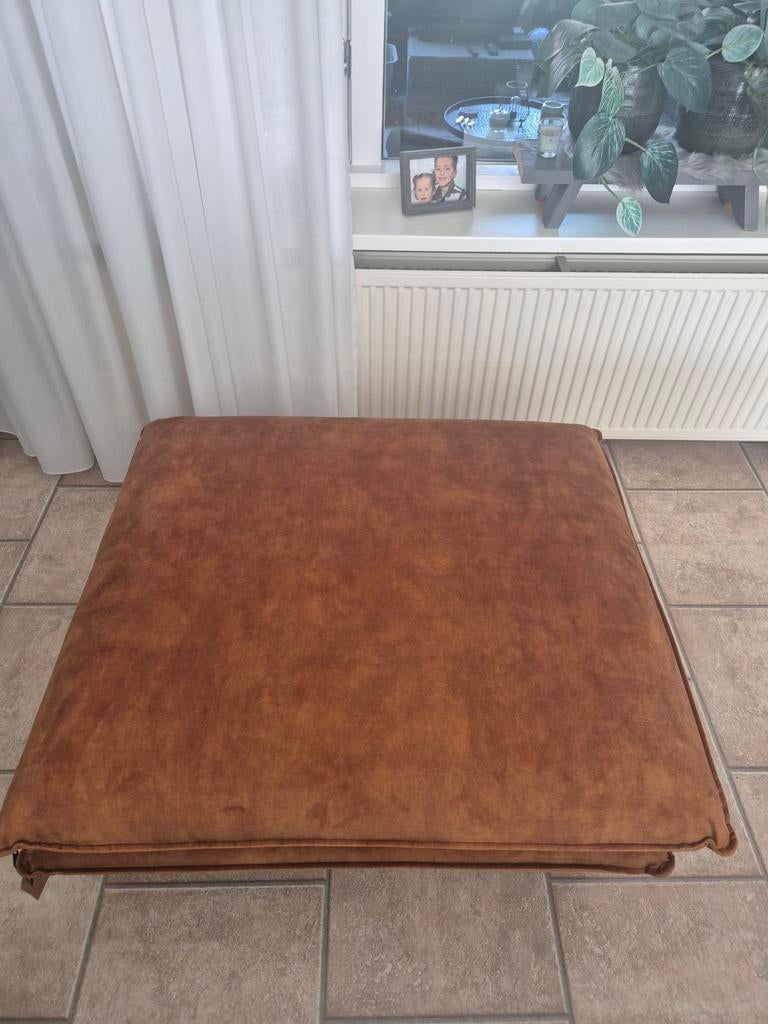 Nieuw!! Okergeel/bruine poef/ loungebank merk PTMD, Ophalen of Verzenden, Nieuw, Rond