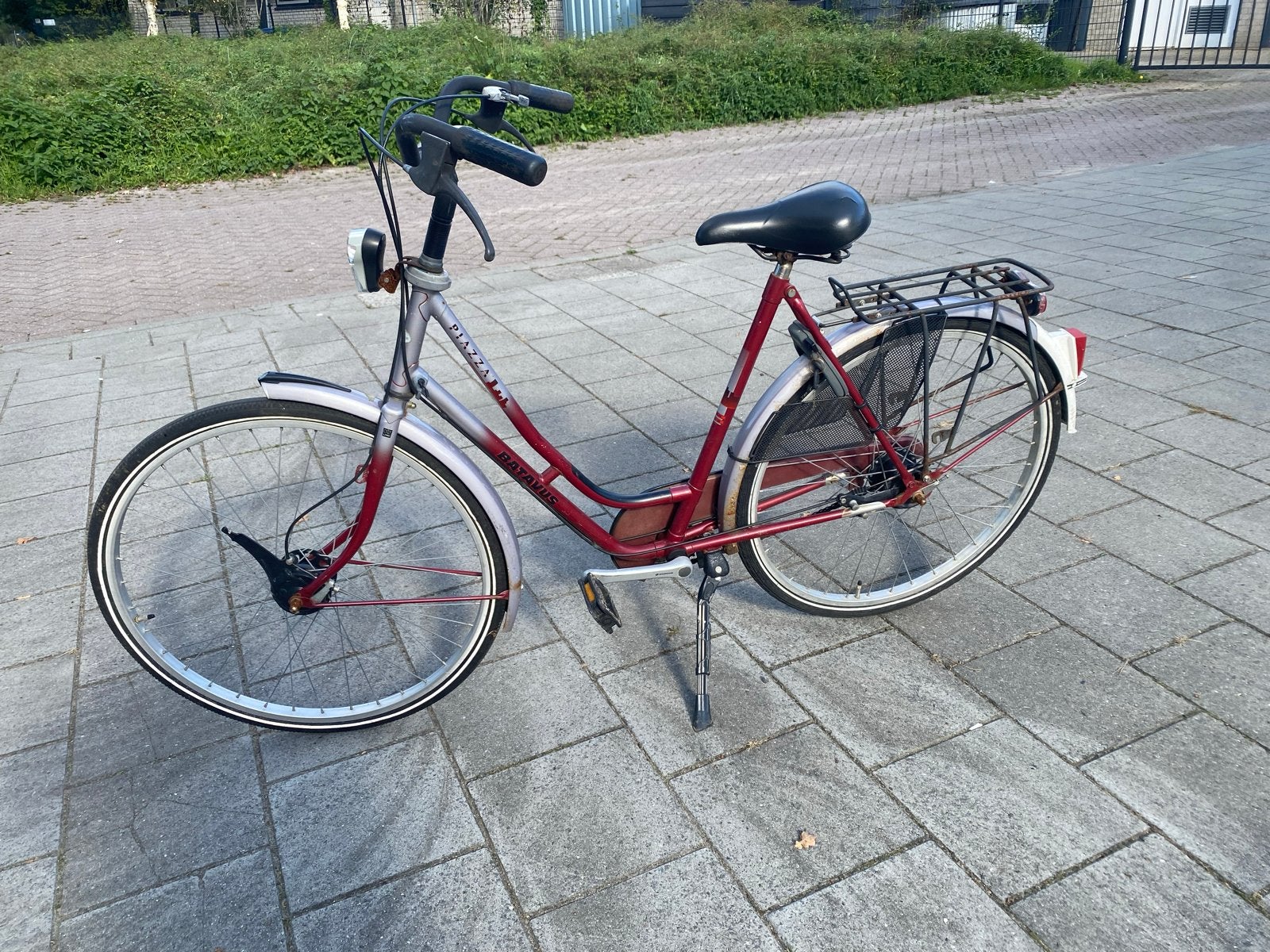 Batavus fiets met lage instap en bagagedrager, Fietsen en Brommers, Velgrem, Batavus, Ophalen of Verzenden, 50 tot 53 cm