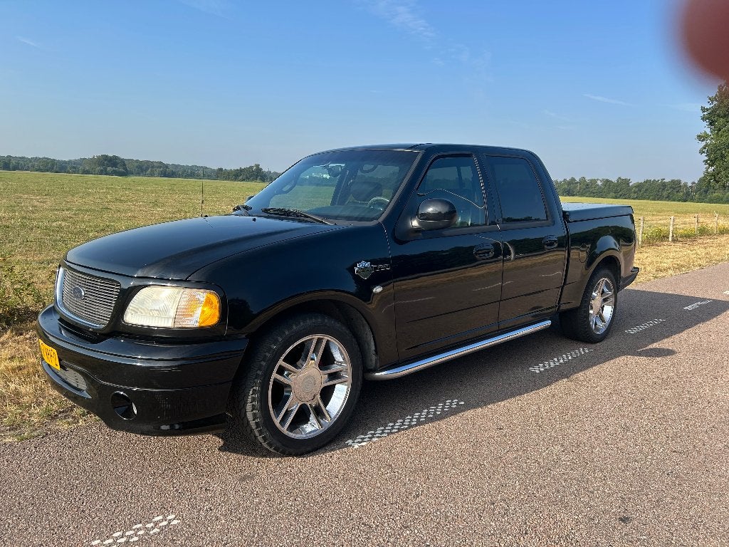 Ford F150 2001 Harley Davidson 5,4 liter, Automaat, Achterwielaandrijving, 2210 kg, 4 stoelen