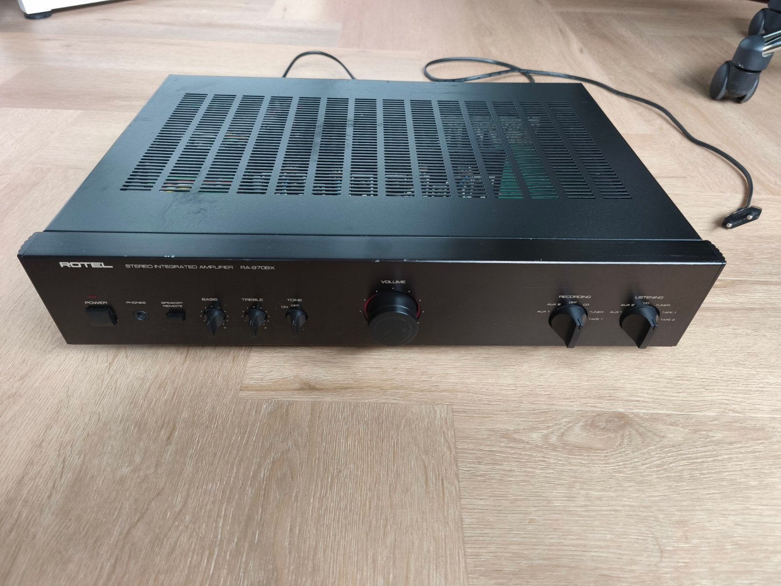 Rotel Rotel RA-970BX Stereo Geïntegreerde Versterkers, Gebruikt, 60 tot 120 watt, Stereo, Ophalen
