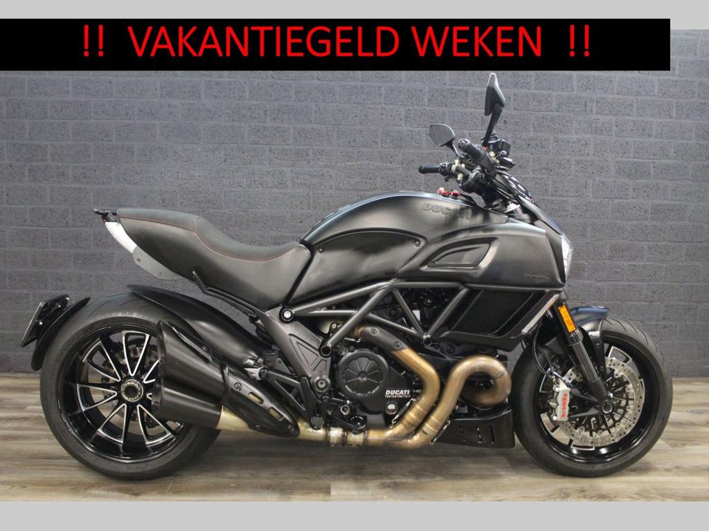 DUCATI DIAVEL (bj 2018) 15,986 km Performance, DUCATI, 2 cilinders, 1198 cc, Motorrijbewijs A
