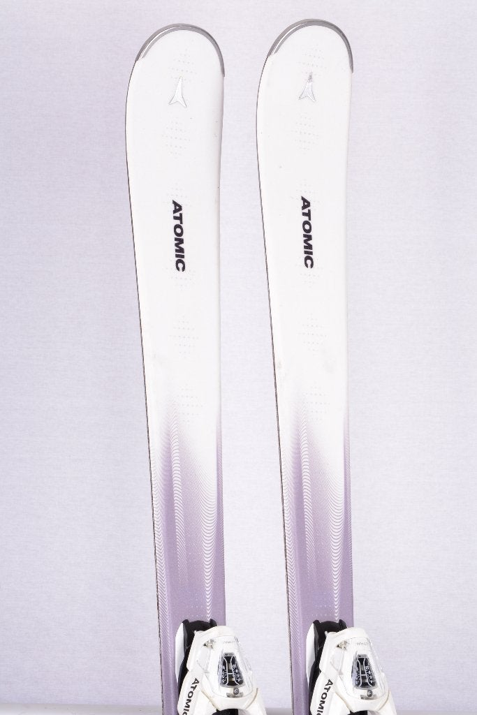 148 155 dames ski's ATOMIC HEAVEN, white/purple, 140 tot 160 cm, Gebruikt, Verzenden, Carve