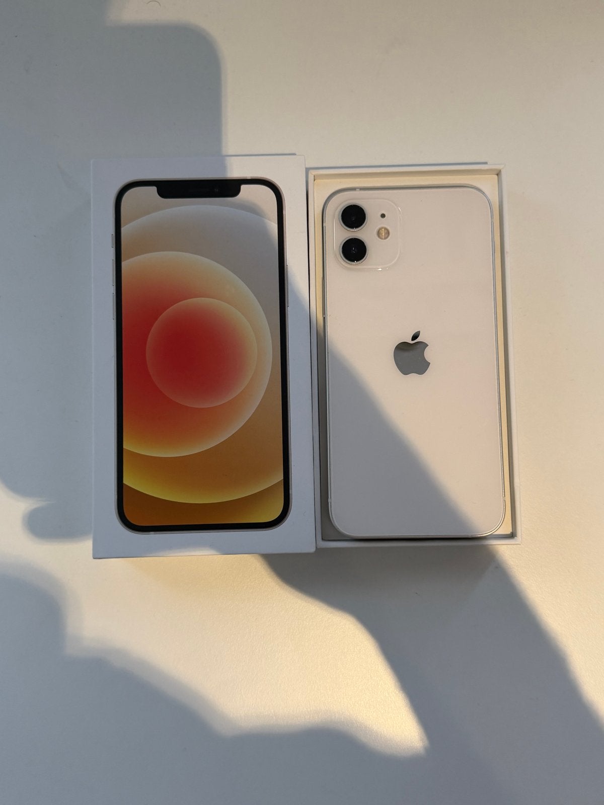 Apple iPhone 12 64GB Wit - Zo goed als nieuw, Telecommunicatie, Mobiele telefoons | Apple iPhone, Wit, Ophalen of Verzenden, Zo goed als nieuw