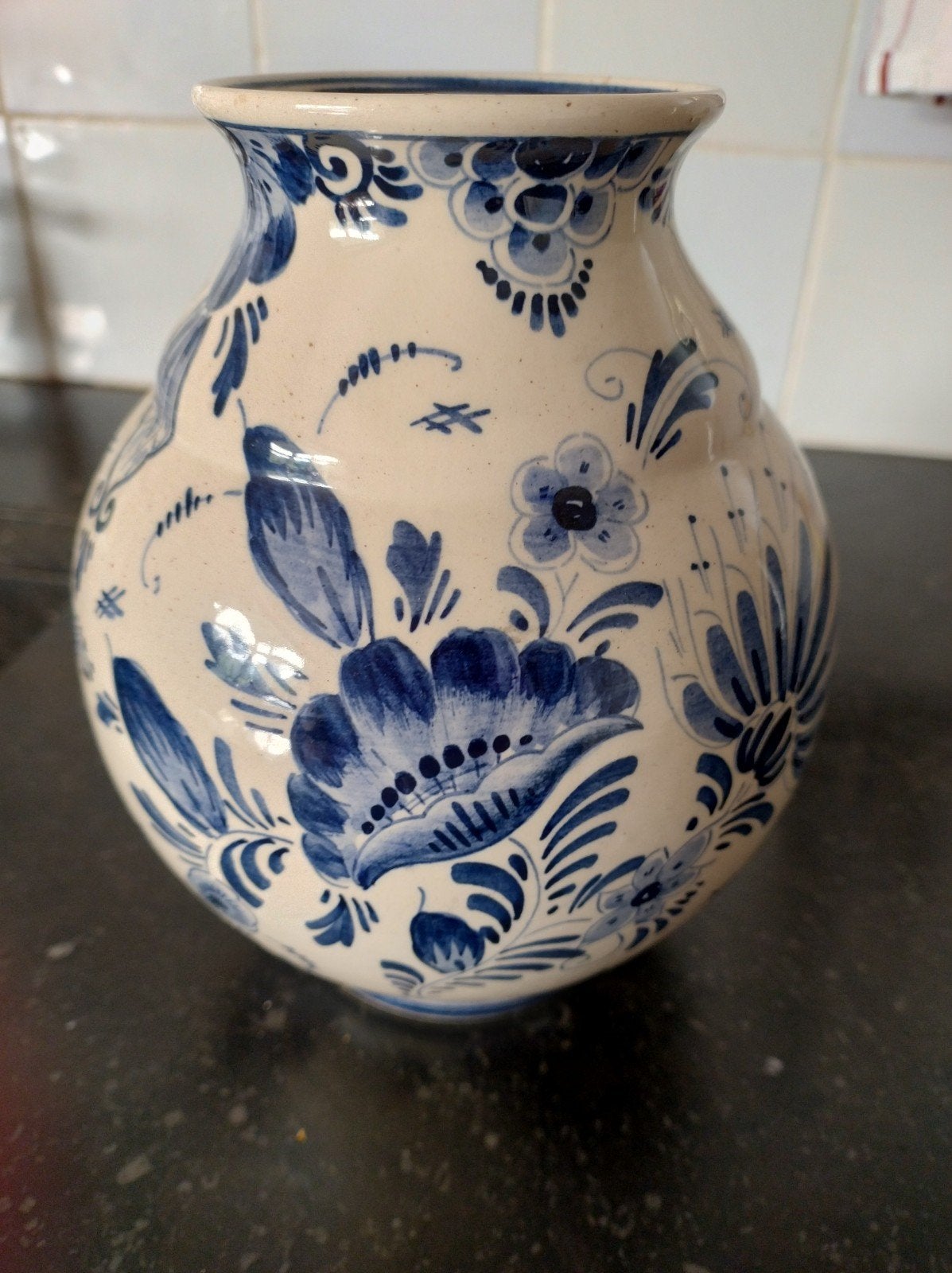 Delfts Blauwe Vaas - Handgeschilderd, Antiek en Kunst, Ophalen of Verzenden