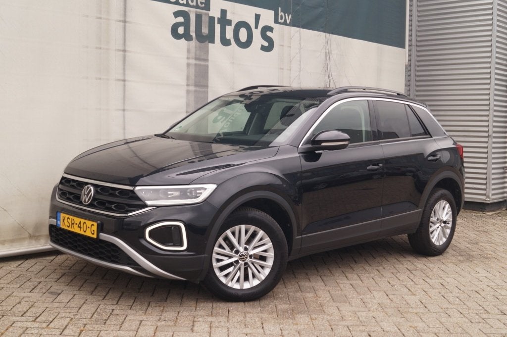 Volkswagen T-Roc 1.5 TSI 150pk Life Business -NAVI-ECC-CAM-L, Auto's, Volkswagen, Voorwielaandrijving, Stof, Euro 6, 4 cilinders