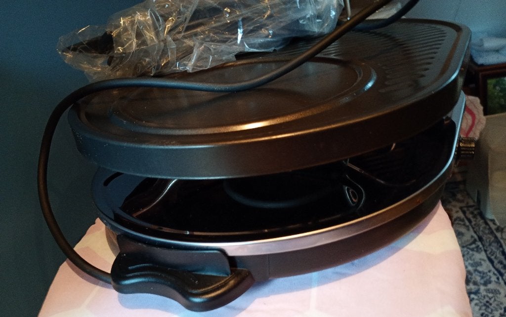 Gourmet stel, 220v, raclette, 1200w, Ophalen, Gebruikt, 4 t/m 7 personen