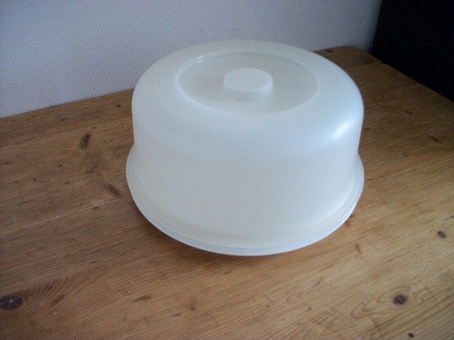 Tupperware TaartDoos. ( model stolp ), Huis en Inrichting, Ophalen of Verzenden, Gebruikt, Overige typen