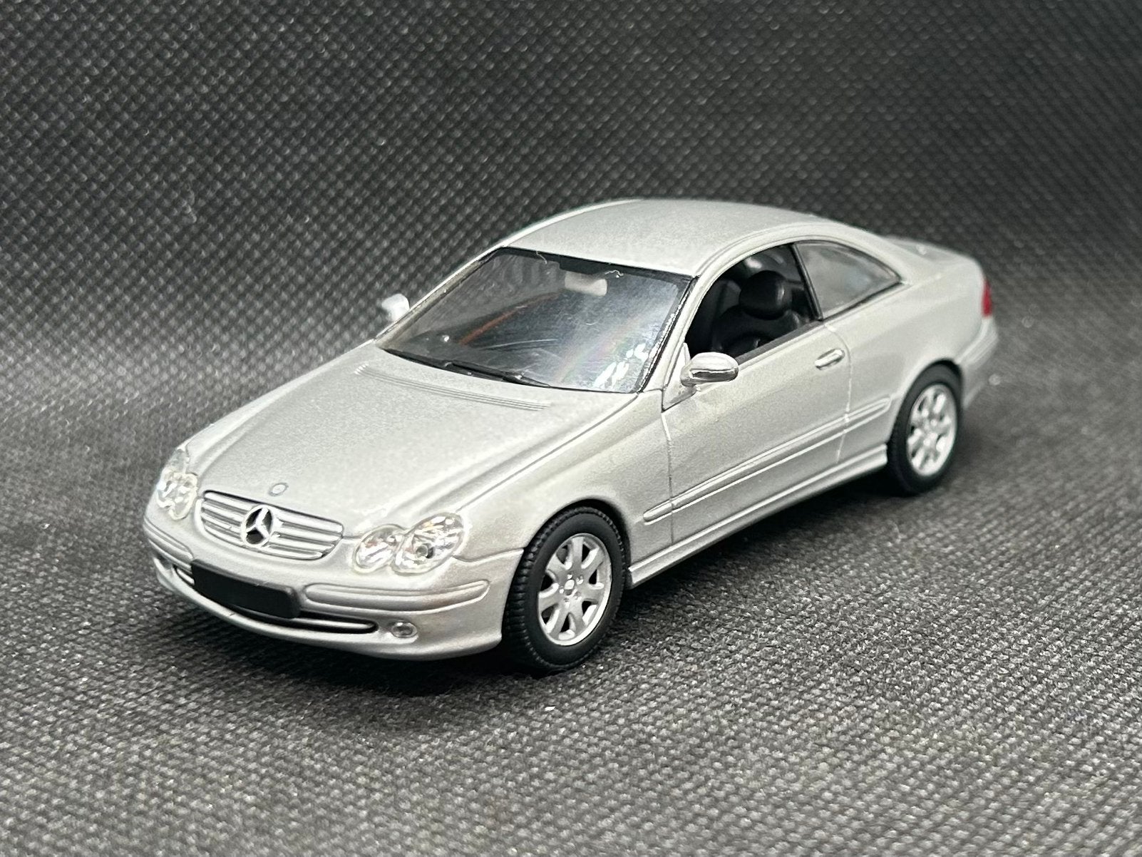 Minichamps Mercedes Benz CLK 1:43, Hobby en Vrije tijd, Modelauto's | 1:43, Verzenden, Zo goed als nieuw, Auto, MiniChamps